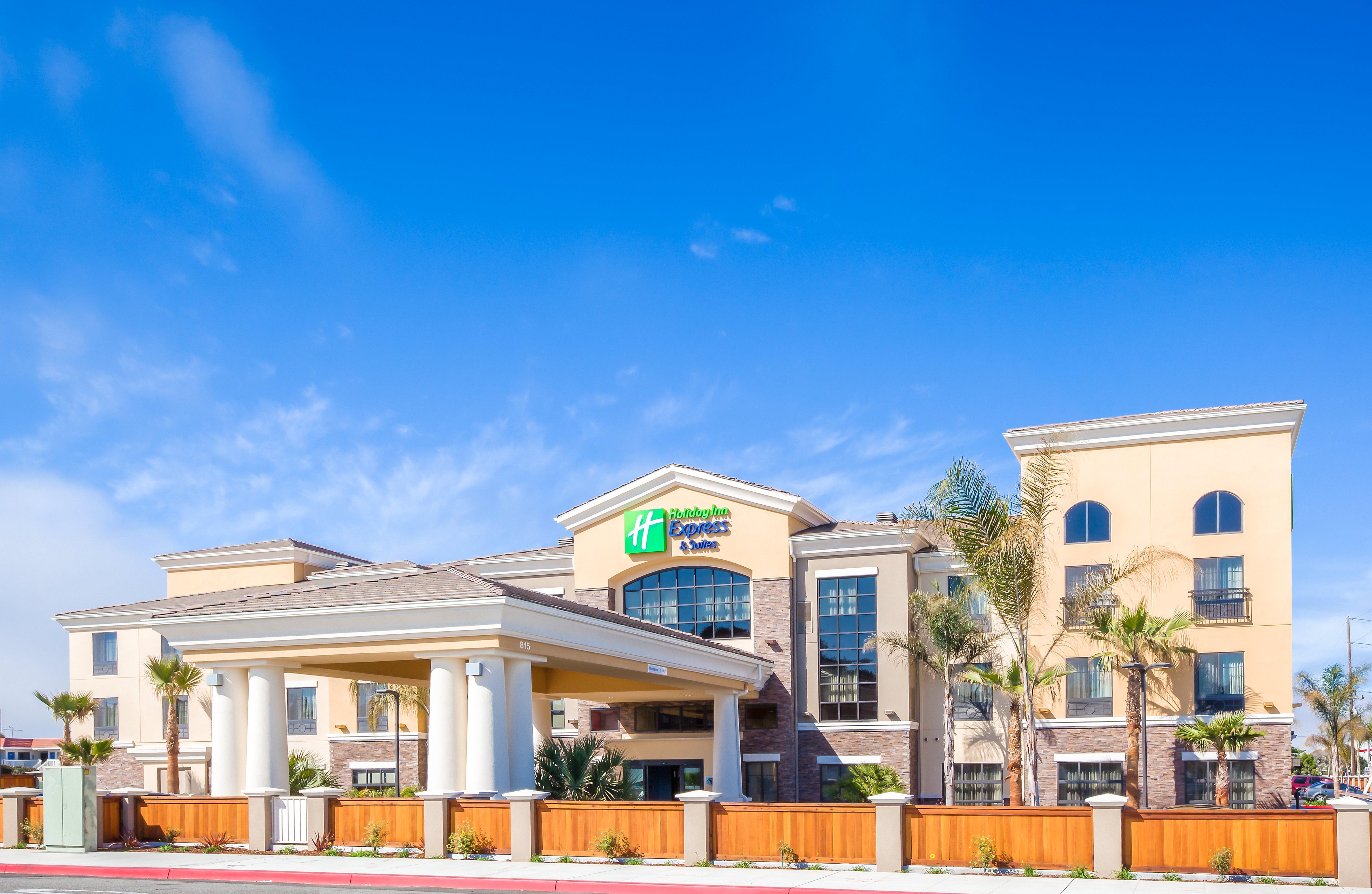 Holiday Inn Express & Suites Eureka By Ihg Exteriér fotografie