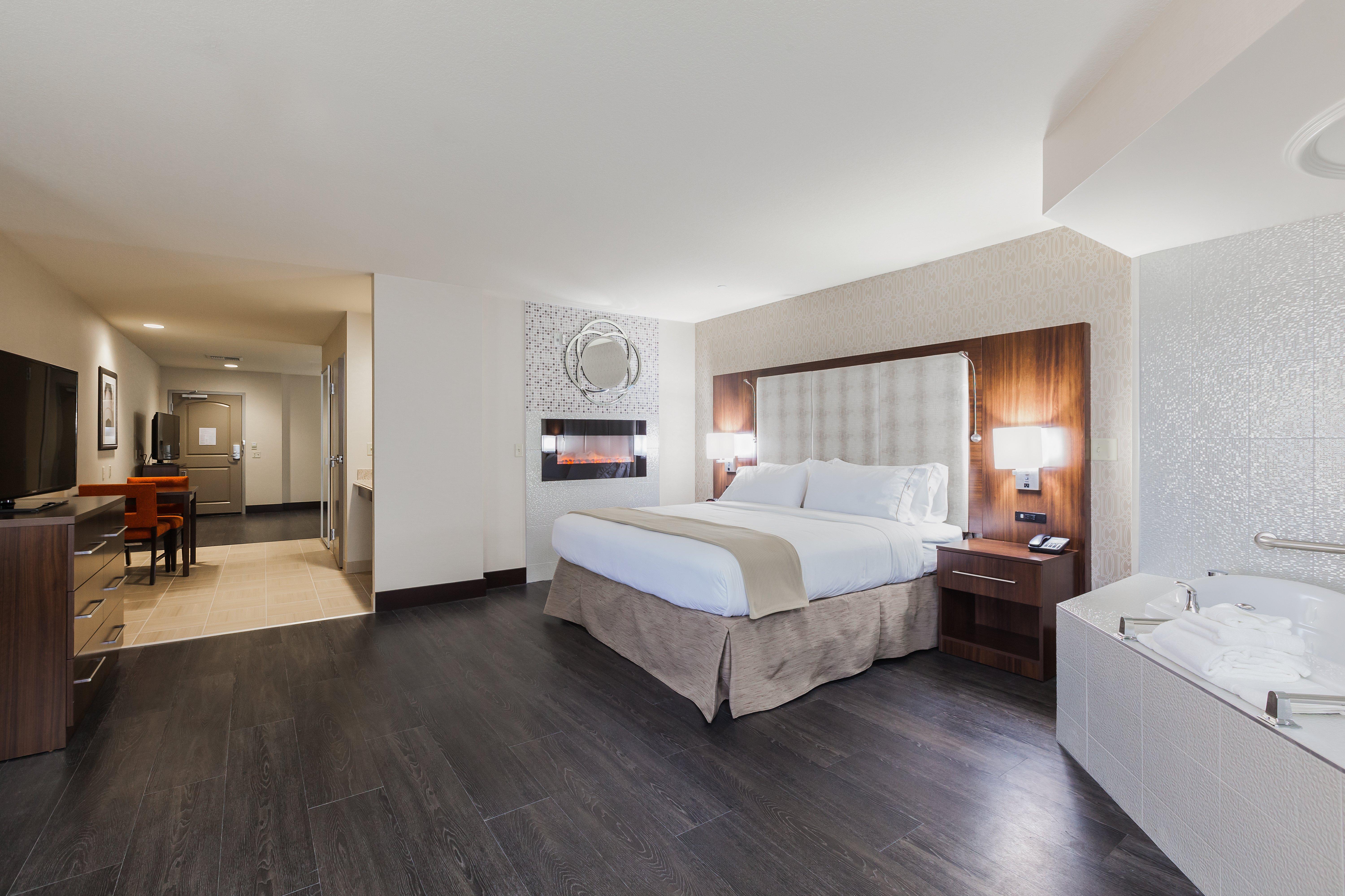 Holiday Inn Express & Suites Eureka By Ihg Exteriér fotografie